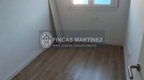 Foto 3 de Dúplex en venta en Calle Verge de Montserrat, Montbrió del Camp, Tarragona