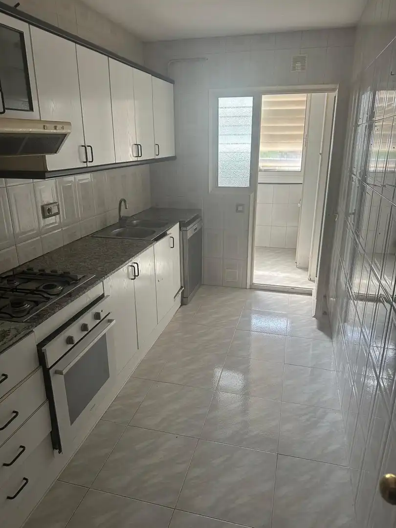 Cocina de Piso en venta en Viladecans