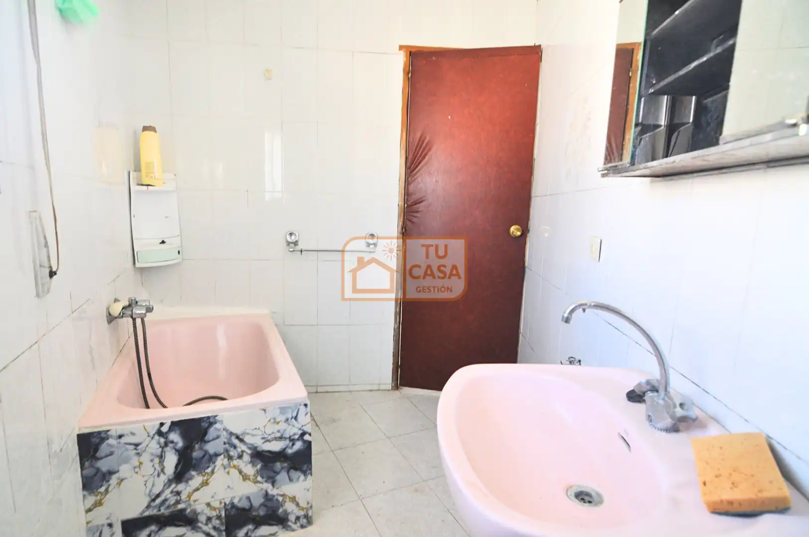 Bathroom of Detached homes for sale in Talaván  with Storage room