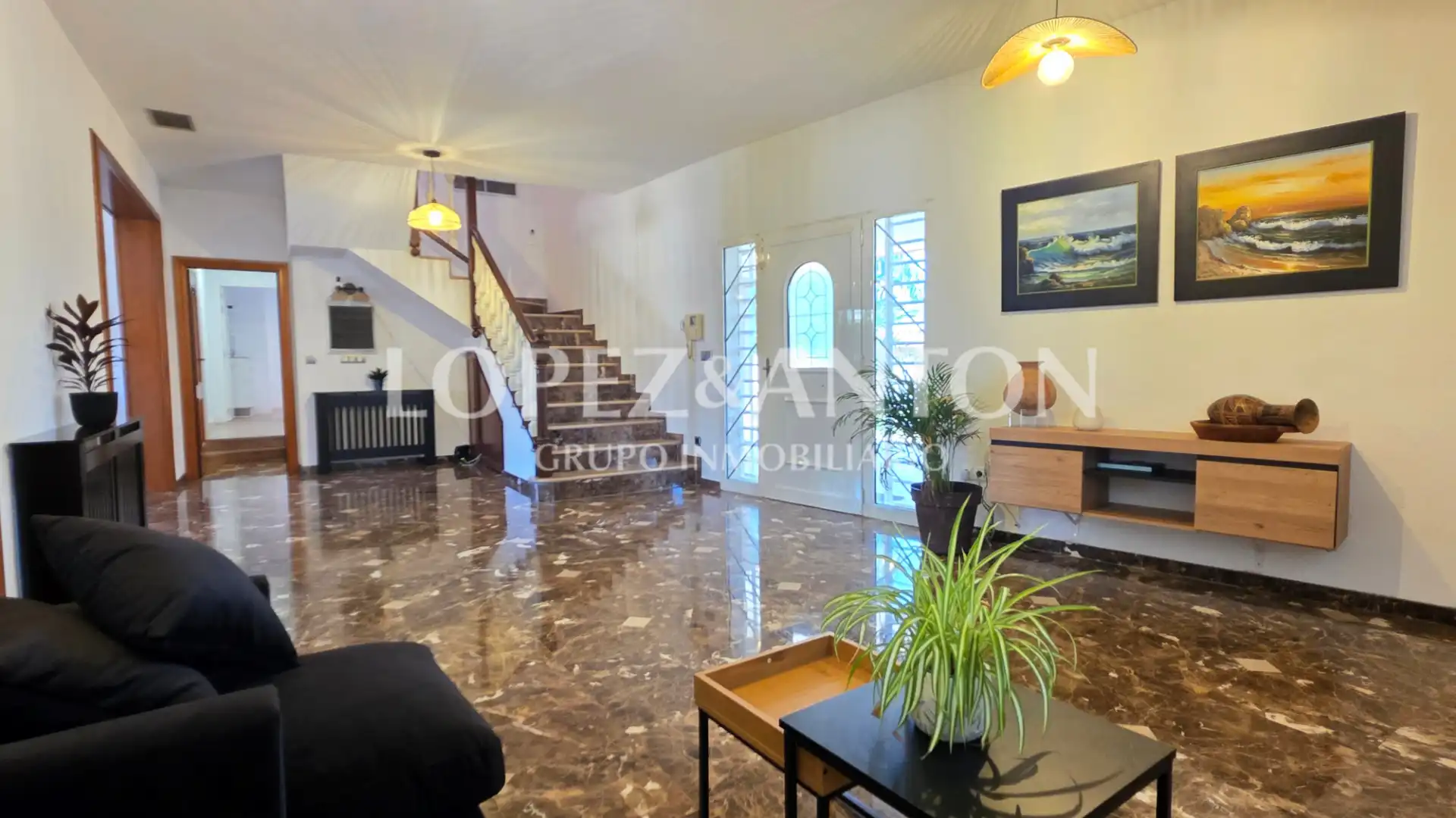 Wohnzimmer von Haus oder Chalet zum Verkauf in L'Eliana mit Klimaanlage, Heizung und Privatgarten