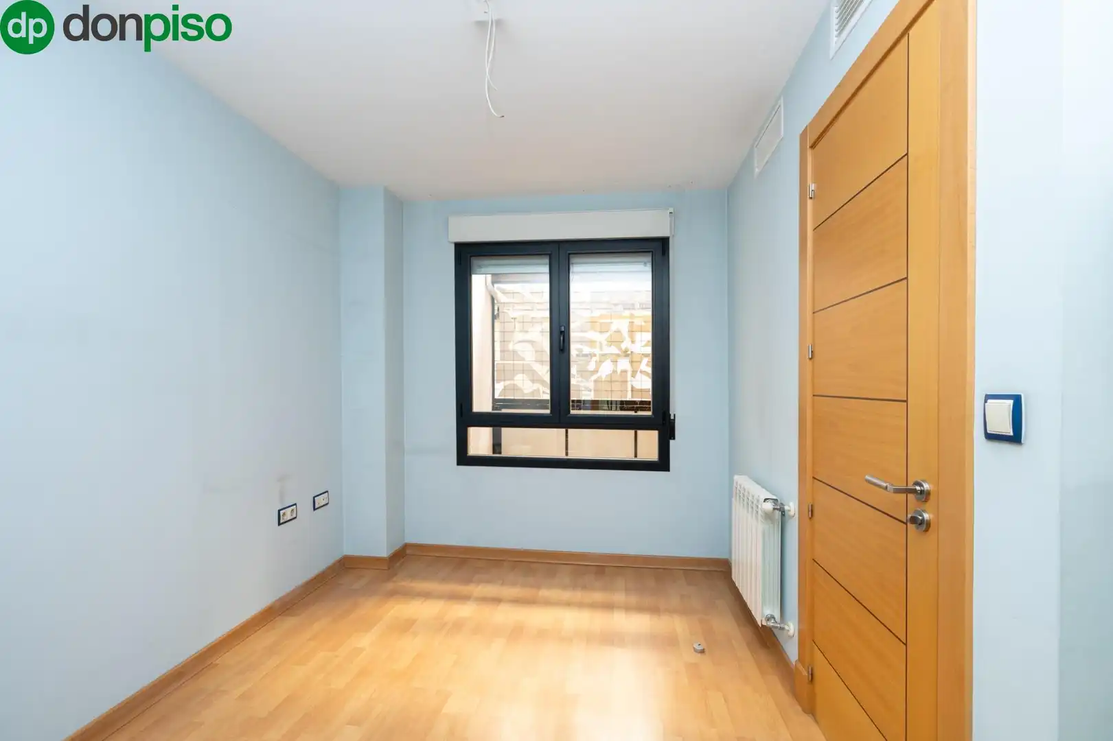 Bedroom of Houses for sale in Granada  with Air Conditioner, Heating and Terrace