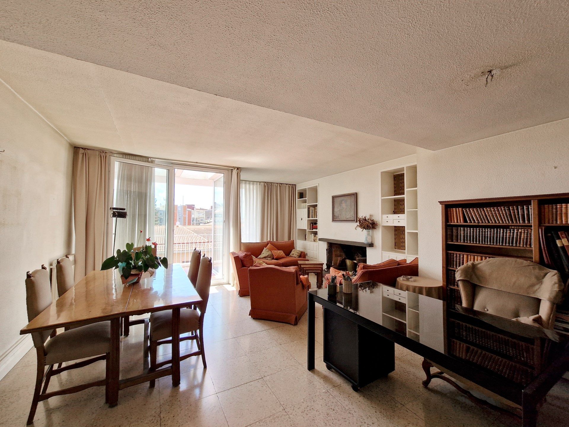 Living room of Attic for sale in Girona Capital  with Air Conditioner, Heating and Terrace