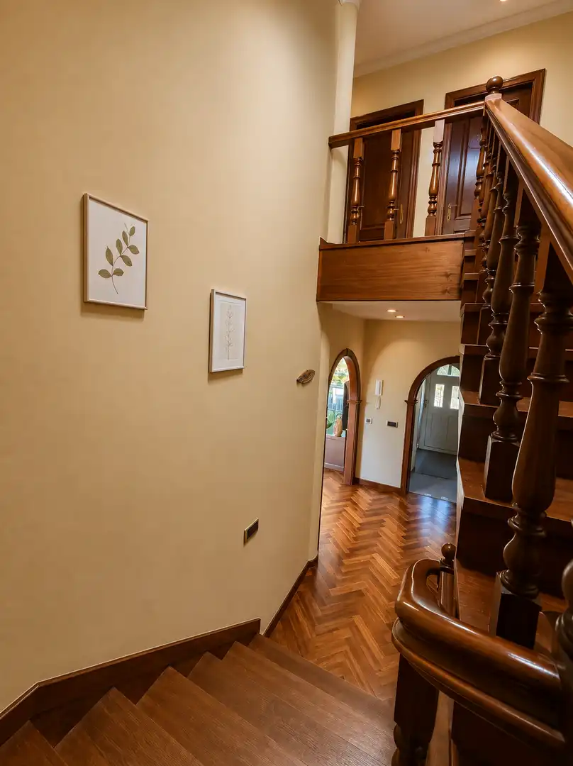 Casa o xalet en venda en Arteixo amb Calefacció, Jardí privat i Traster