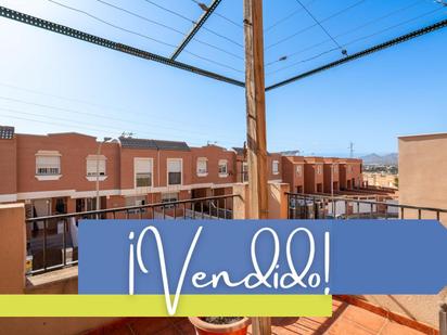 Vista exterior de Casa o xalet en venda en Huércal de Almería amb Aire condicionat i Terrassa