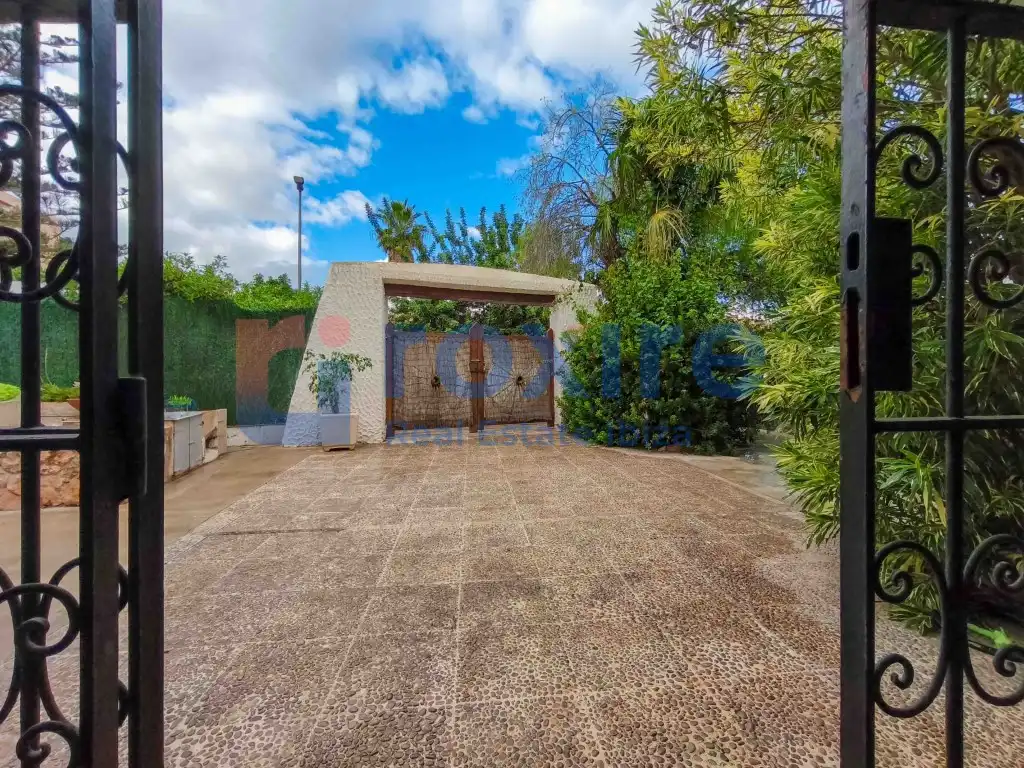 Jardí de Casa o xalet en venda en Eivissa amb Aire condicionat, Jardí privat i Terrassa
