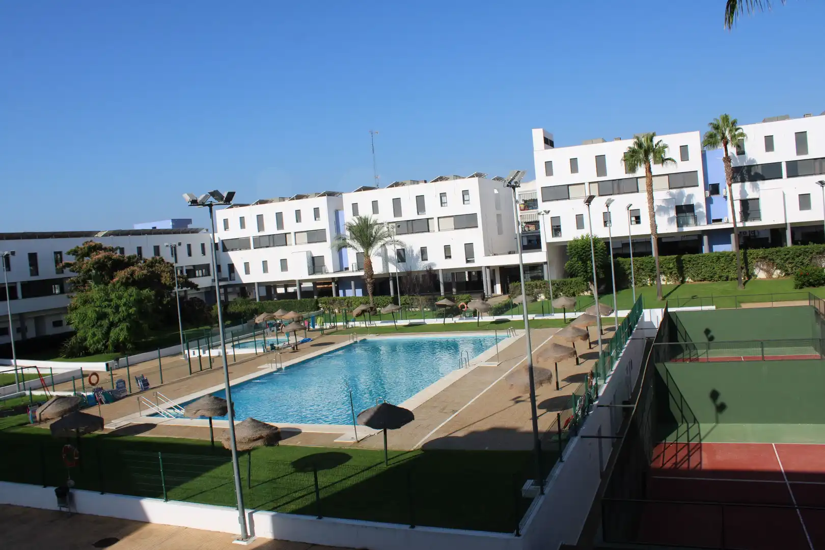 Swimming pool of Flat for sale in Ayamonte  with Air Conditioner, Heating and Terrace