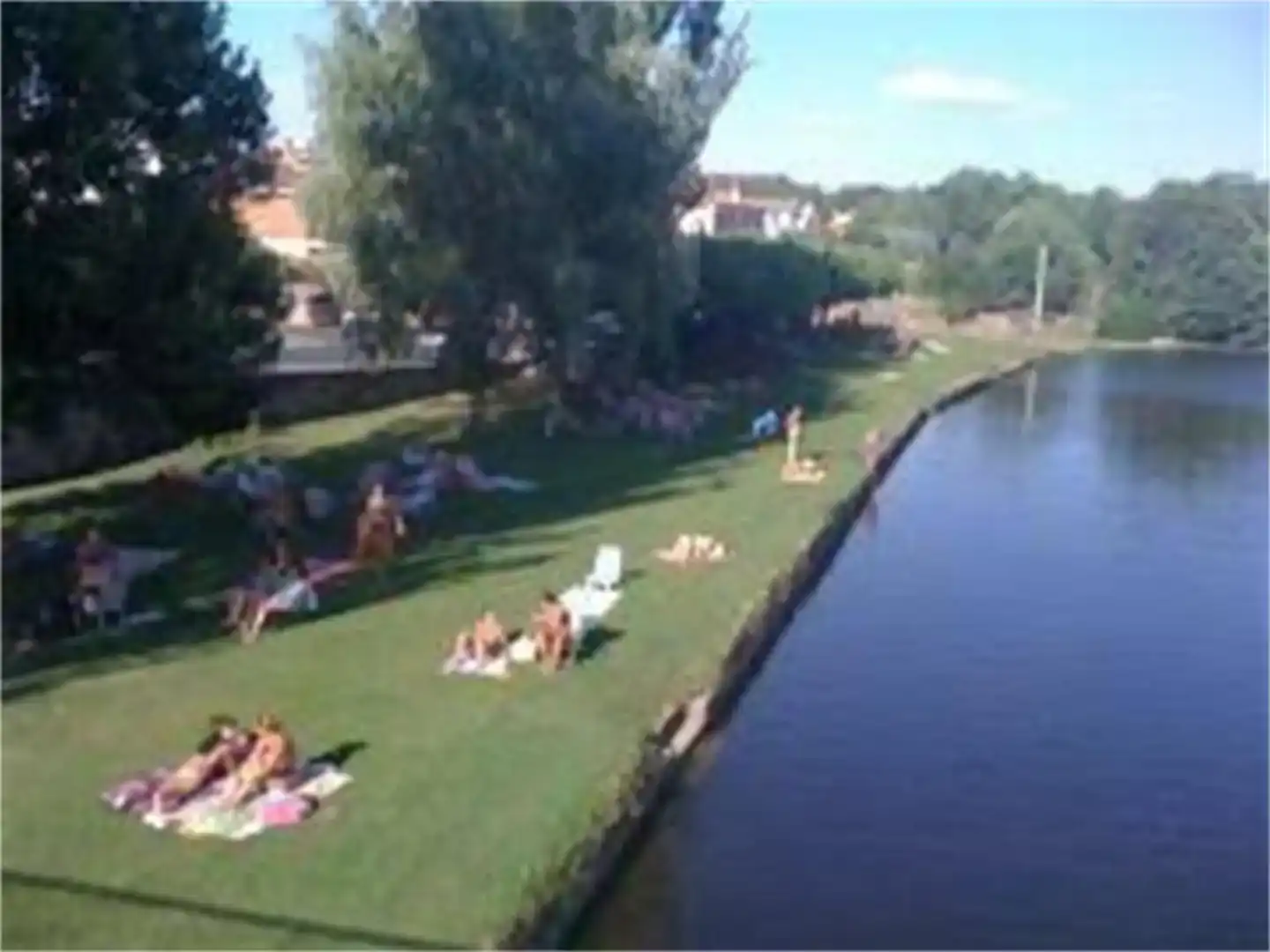 Vista exterior de Casa o chalet de alquiler en Navaluenga con Jardín privado, Amueblado y Balcón