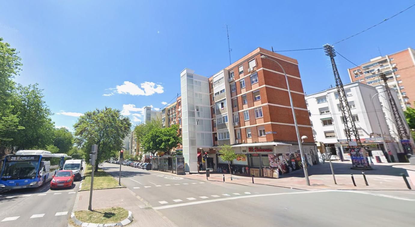 Exterior view of Flat for sale in  Madrid Capital  with Heating