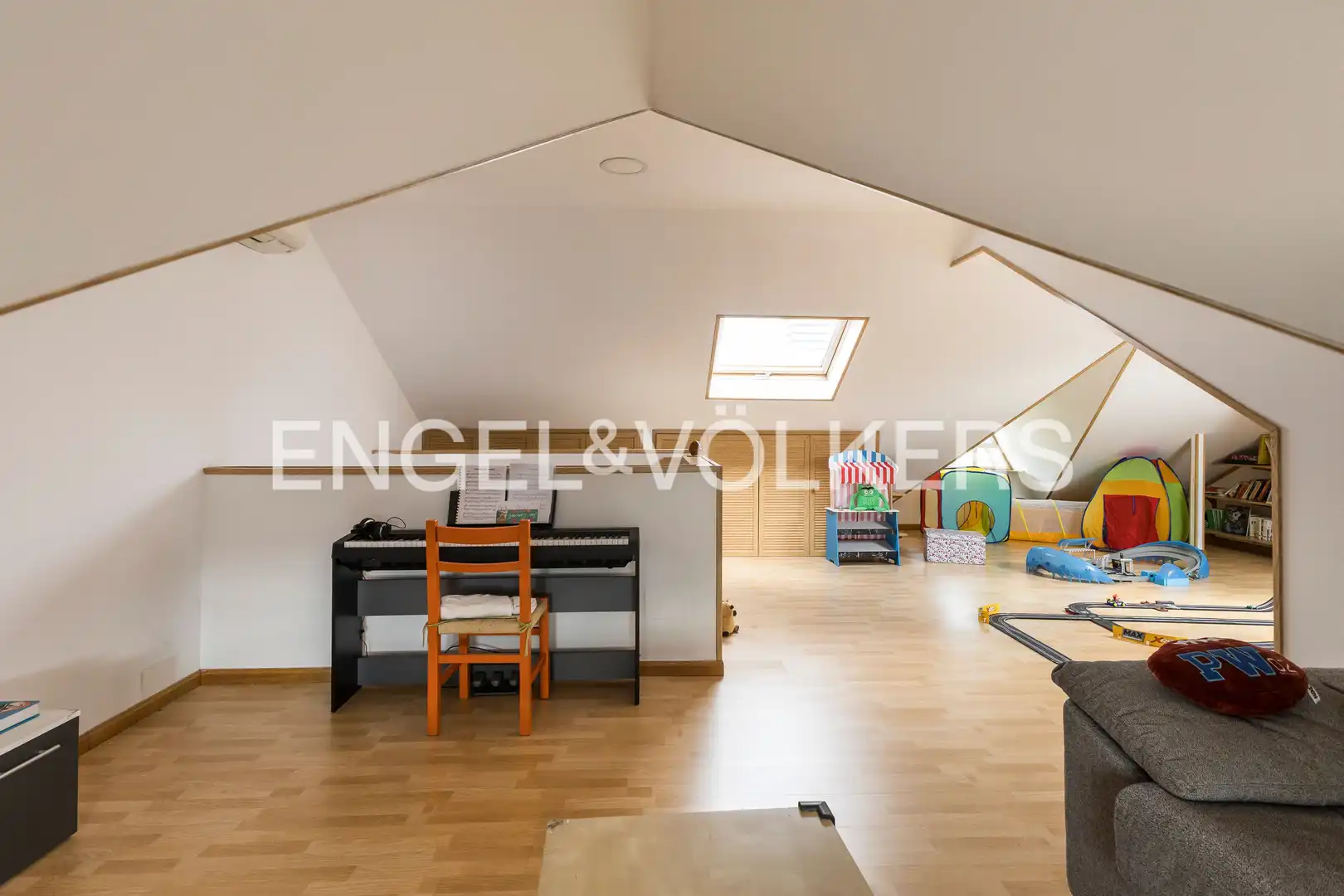 Casa o chalet en venta en Rivas-Vaciamadrid con Aire acondicionado, Calefacción y Jardín privado