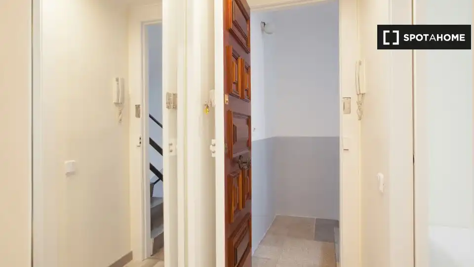 Wohnung zur Miete in Barcelona mit Klimaanlage, Heizung und Möbliert