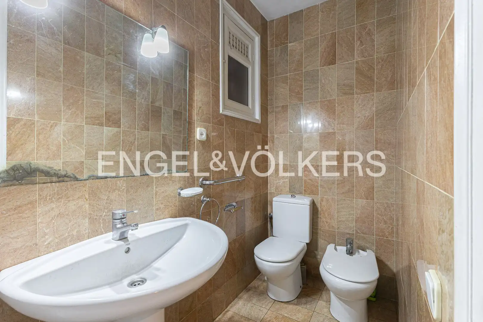 Baño de Piso en venta en Barcelona con Aire acondicionado, Calefacción y Parquet