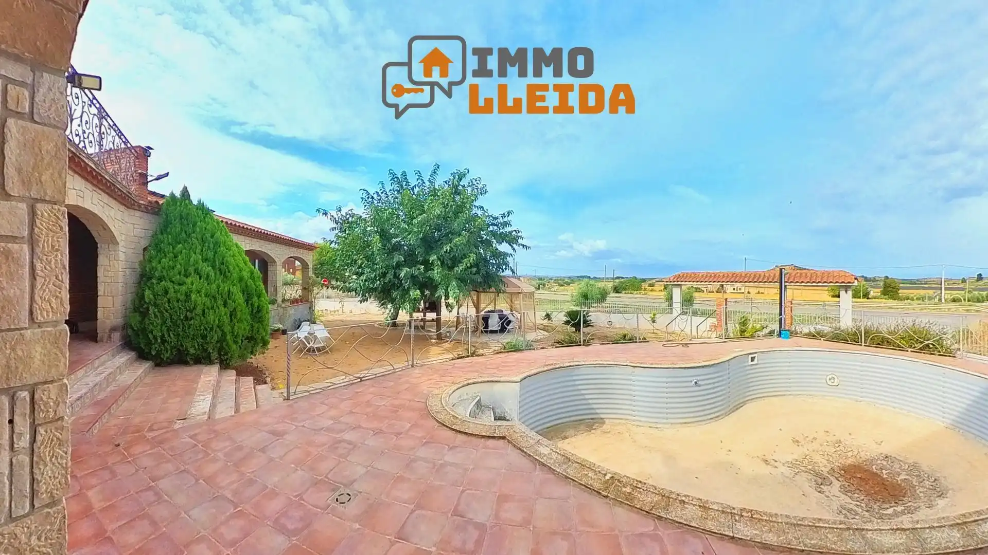 Vista exterior de Casa o chalet en venta en Arbeca con Calefacción, Terraza y Trastero