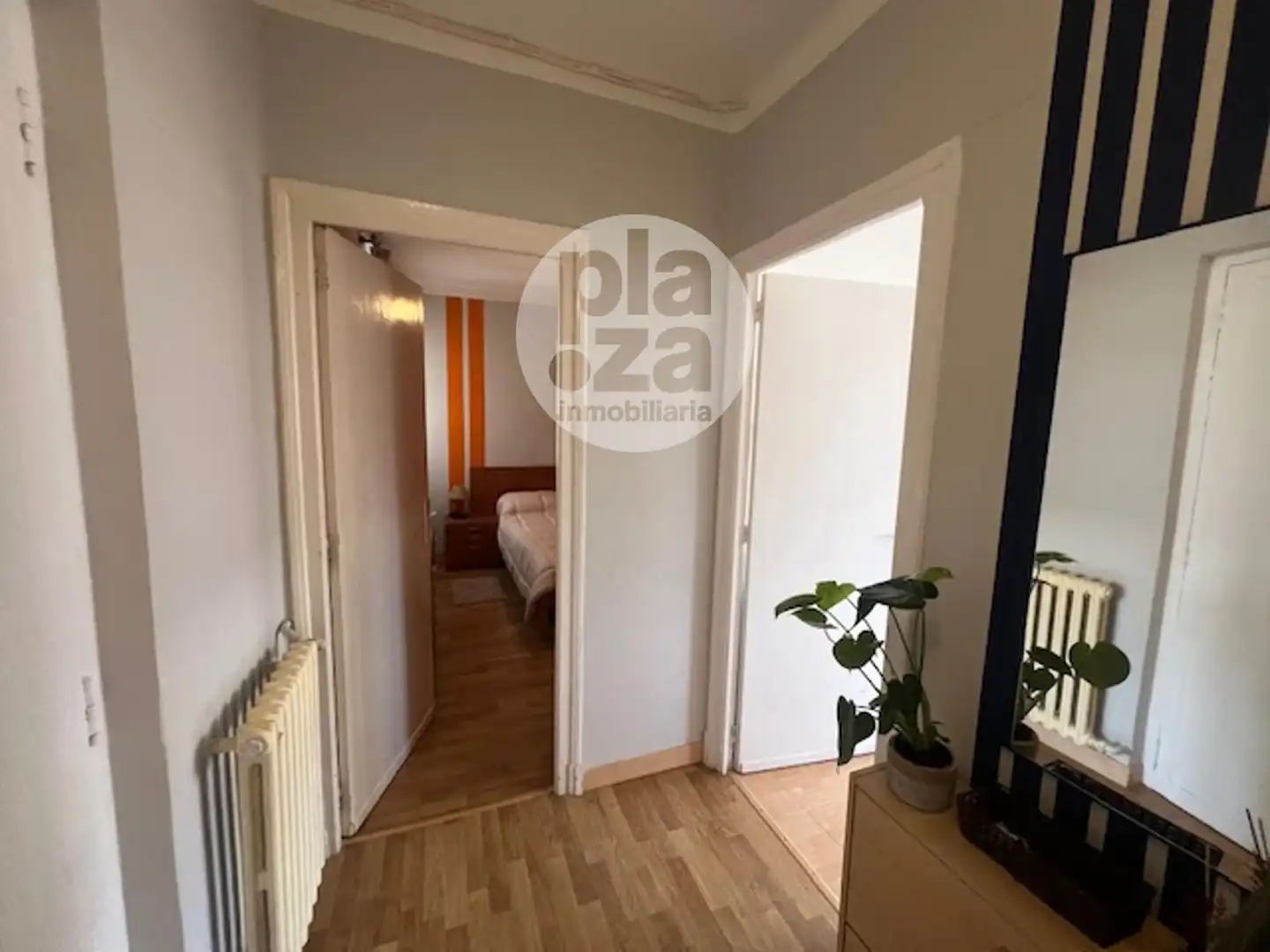 Dormitori de Pis en venda en Burgos amb Calefacció i Moblat