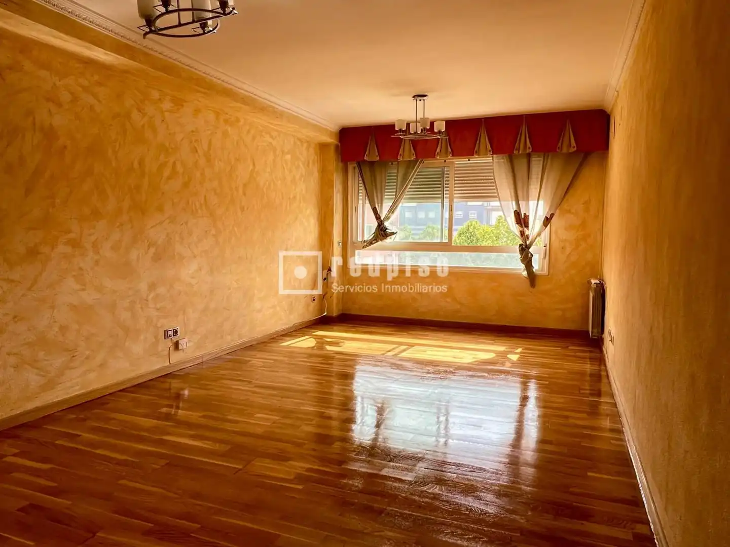 Bedroom of Flat for sale in Torrejón de Ardoz  with Heating, Terrace and Storage room