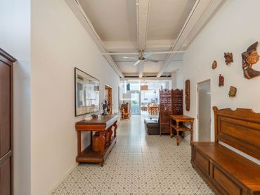 Detached house with balcony for sale in Quatre Carreres