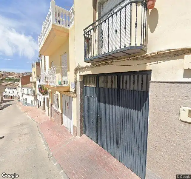 Appartamento in vendita a Huelma