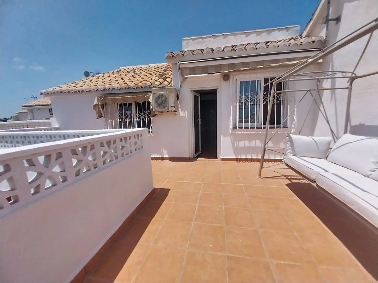 Terrassa de Casa o xalet en venda en L'Alfàs del Pi amb Aire condicionat, Jardí privat i Terrassa
