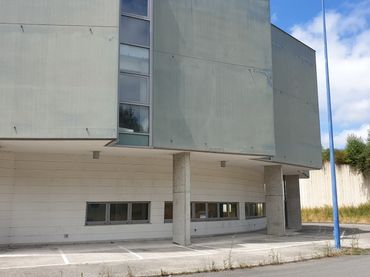 Oficina con ascensor en alquiler en Ledoño, Culleredo (La Coruña) España