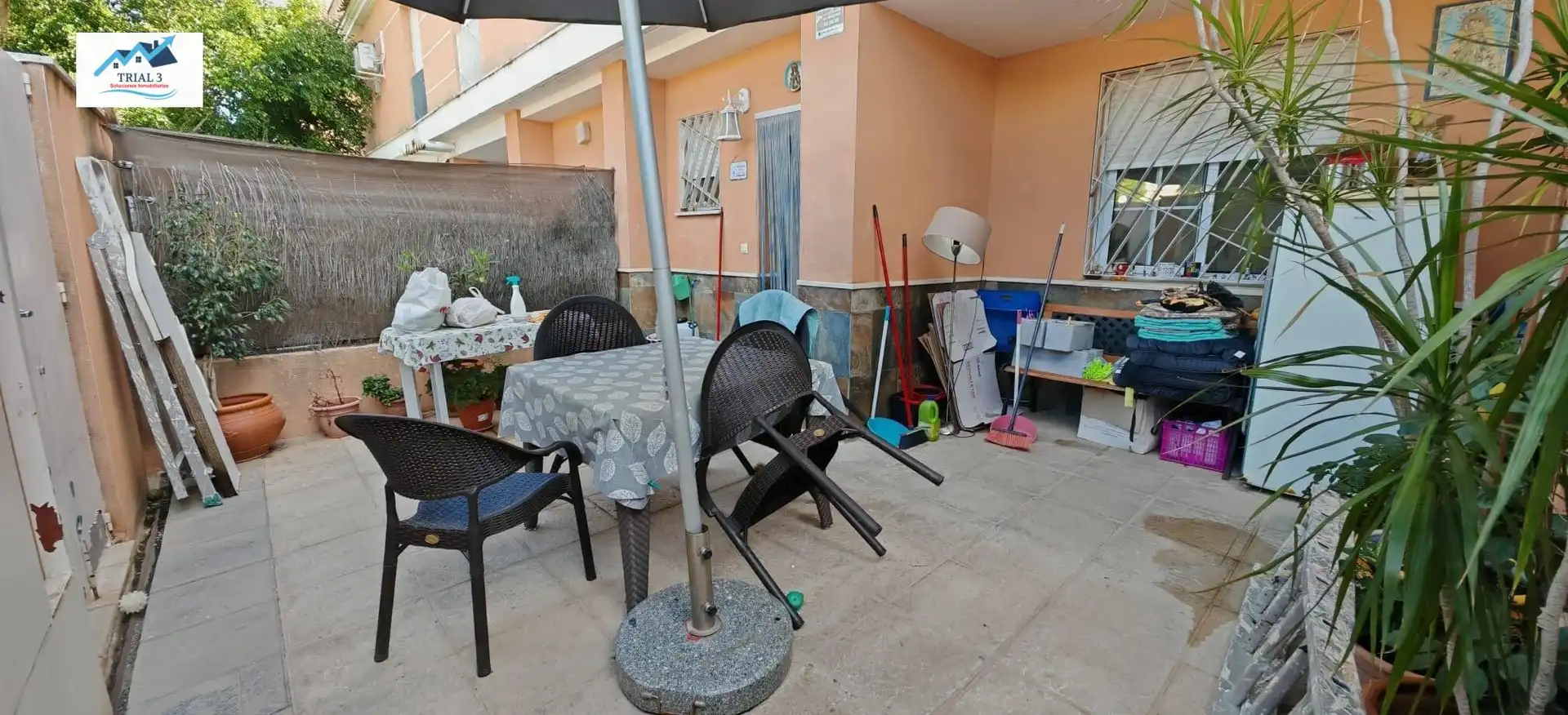 Detached homes for sale in Calle del Azafrán, Olivar de Quintos