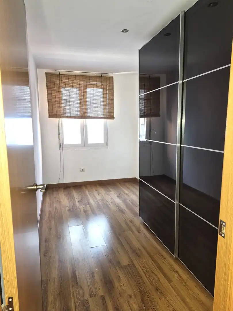 Habitación de Piso en venta en Santander con Calefacción