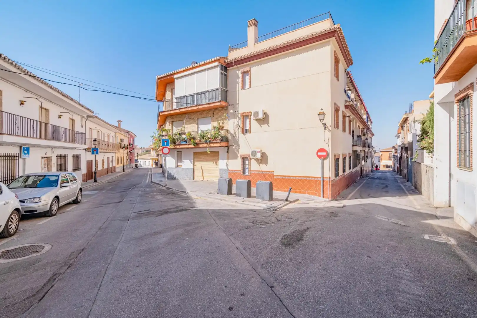 Vista exterior de Apartament en venda en La Zubia amb Moblat