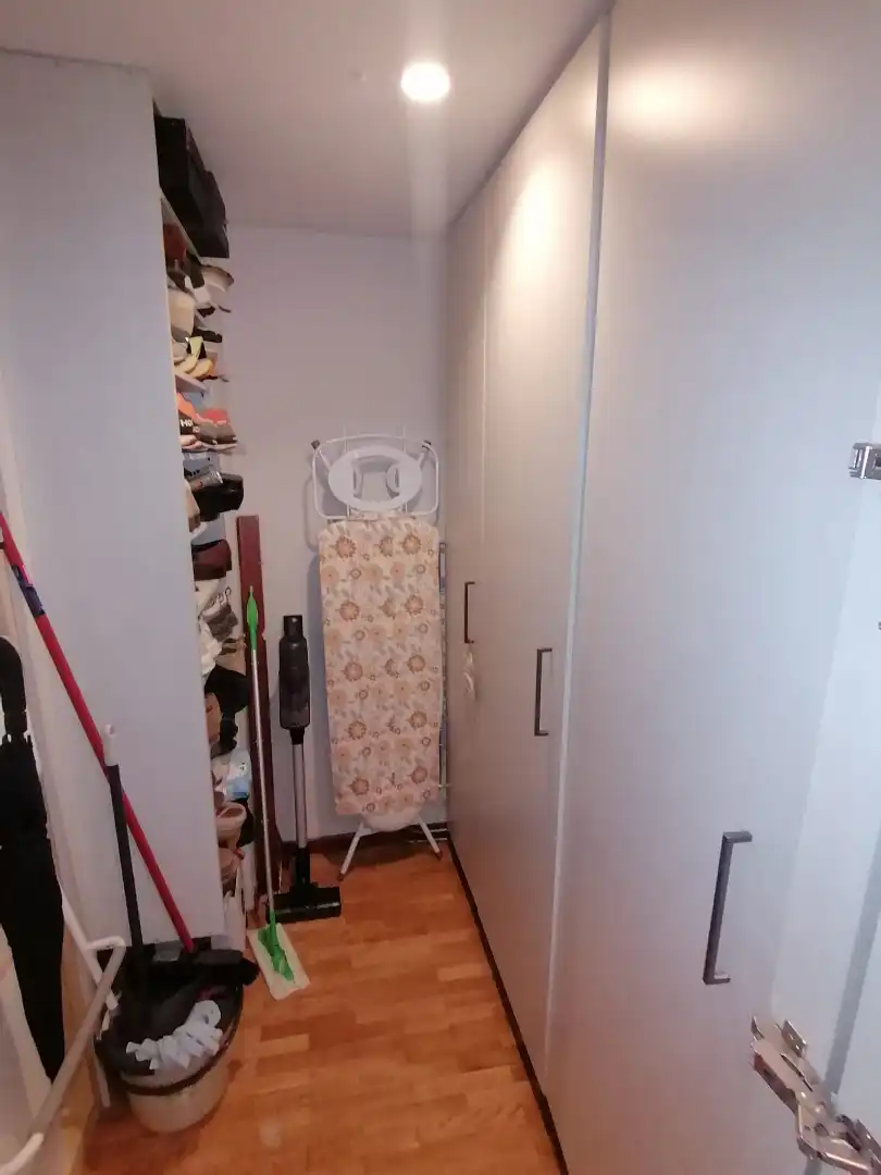 Habitación de Piso en venta en Gijón  con Calefacción, Parquet y Trastero