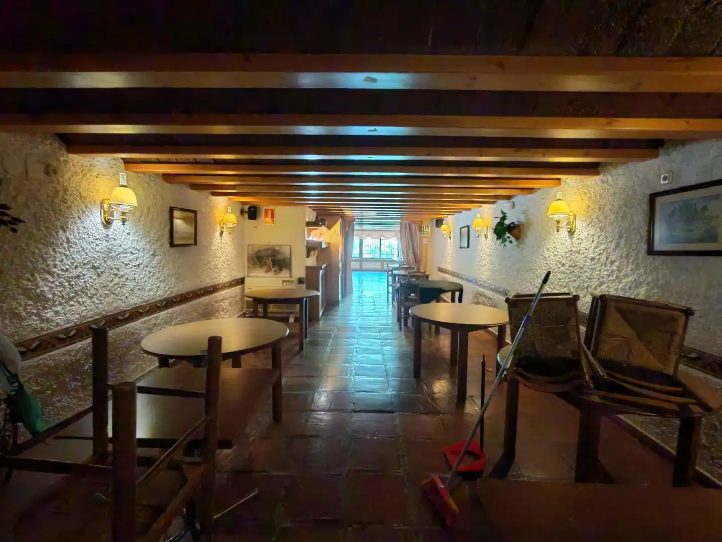 Local comercial en traspaso en Sant Llorenç d'Hortons, imagen 48