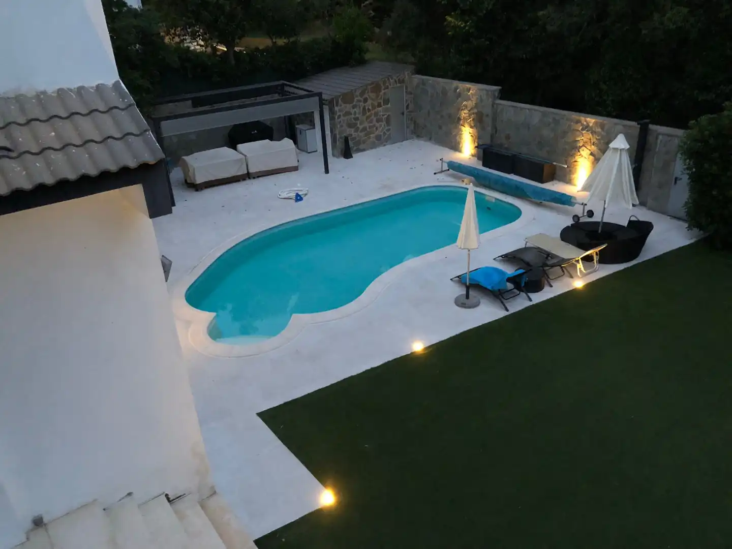 Piscina de Casa o chalet en venta en Castelldefels con Aire acondicionado, Jardín privado y Terraza