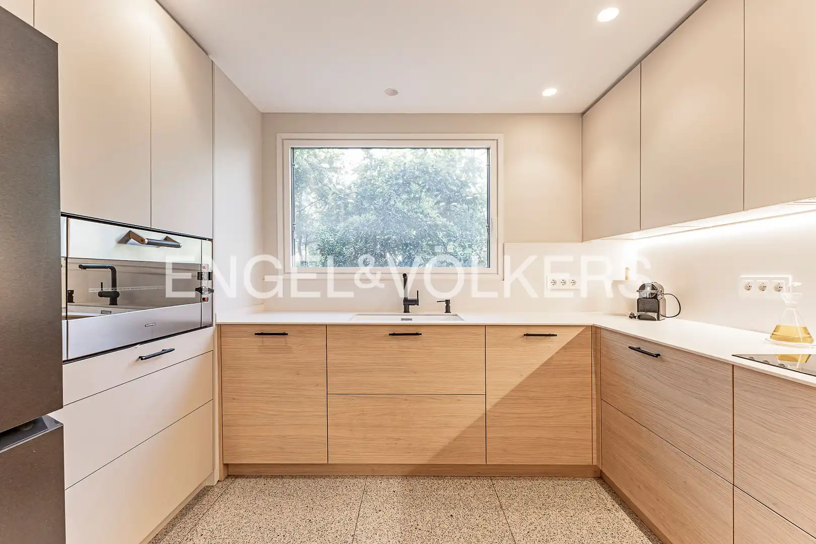 Duplex con giardino in vendita a Les Corts, imagen 50