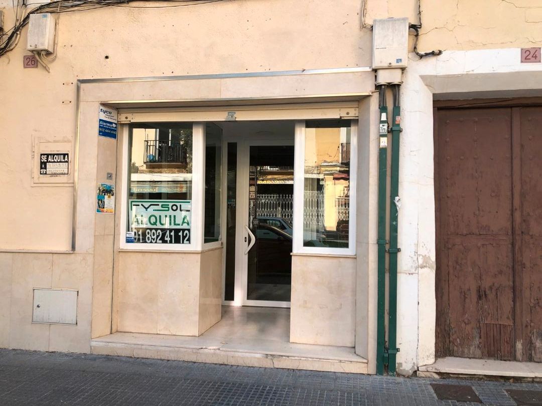 Premises to rent in Aranjuez  with Air Conditioner and Heating