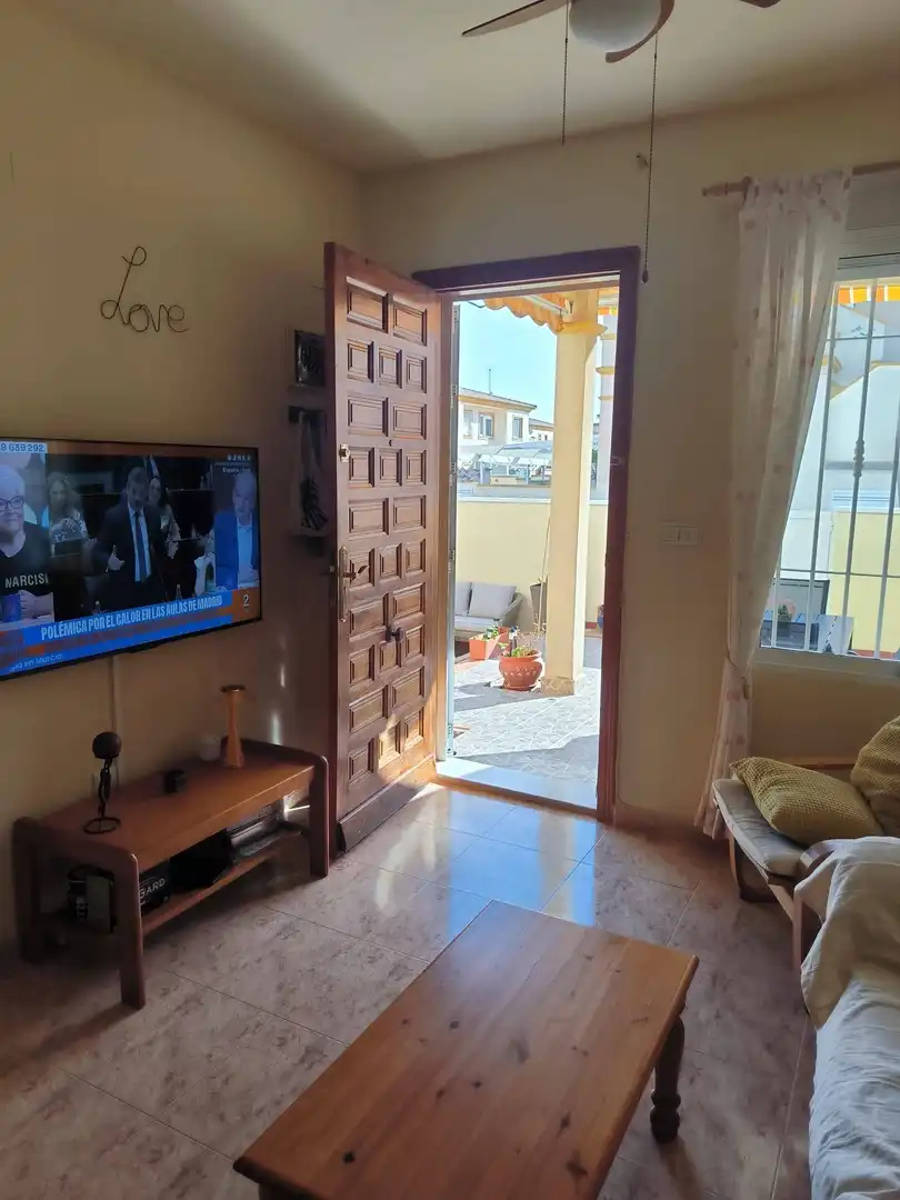 Casa o xalet en venda en Orihuela amb Aire condicionat, Calefacció i Jardí privat