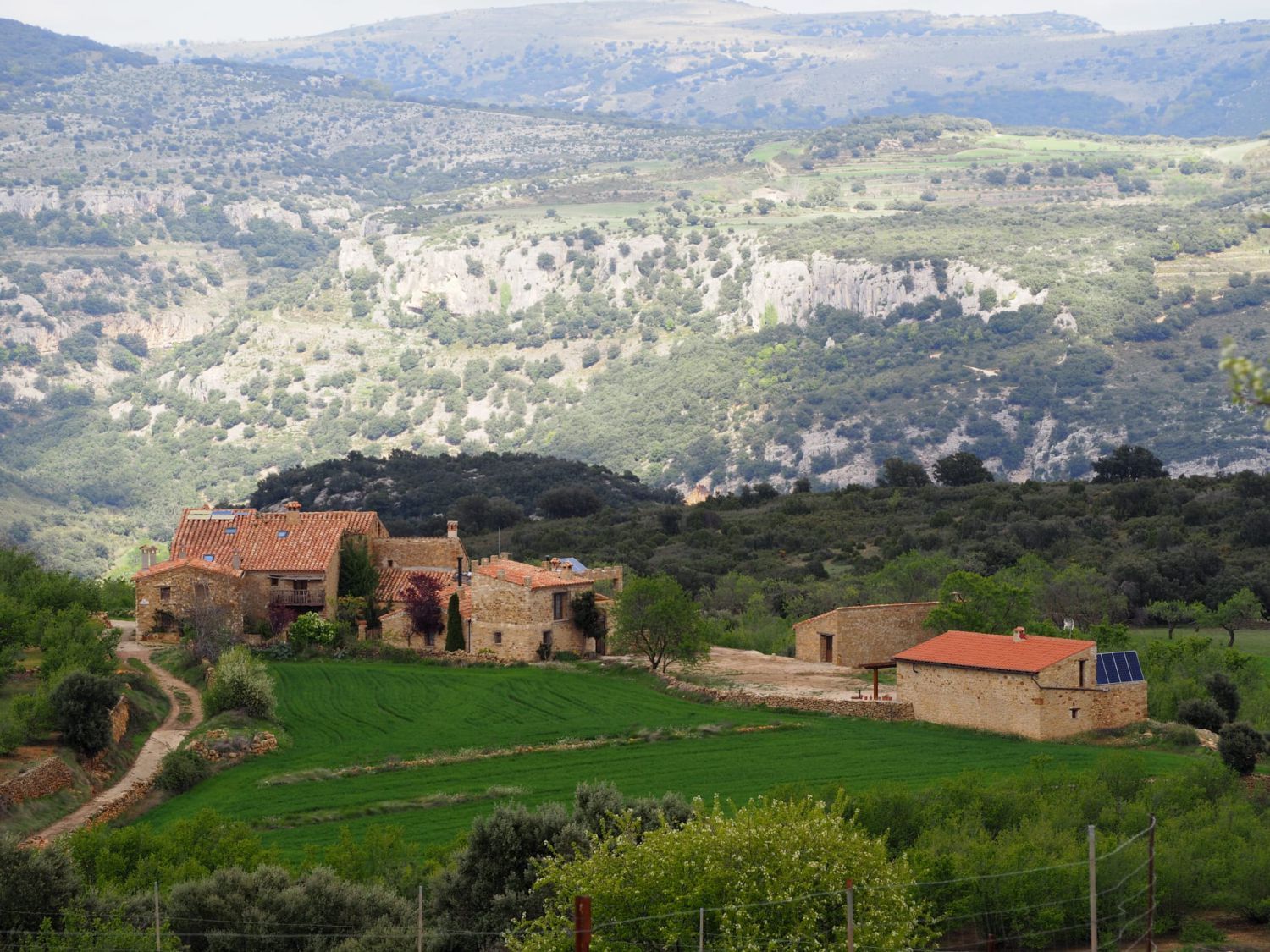 Vista exterior de Casa o xalet en venda en Ares del Maestrat amb Terrassa i Moblat