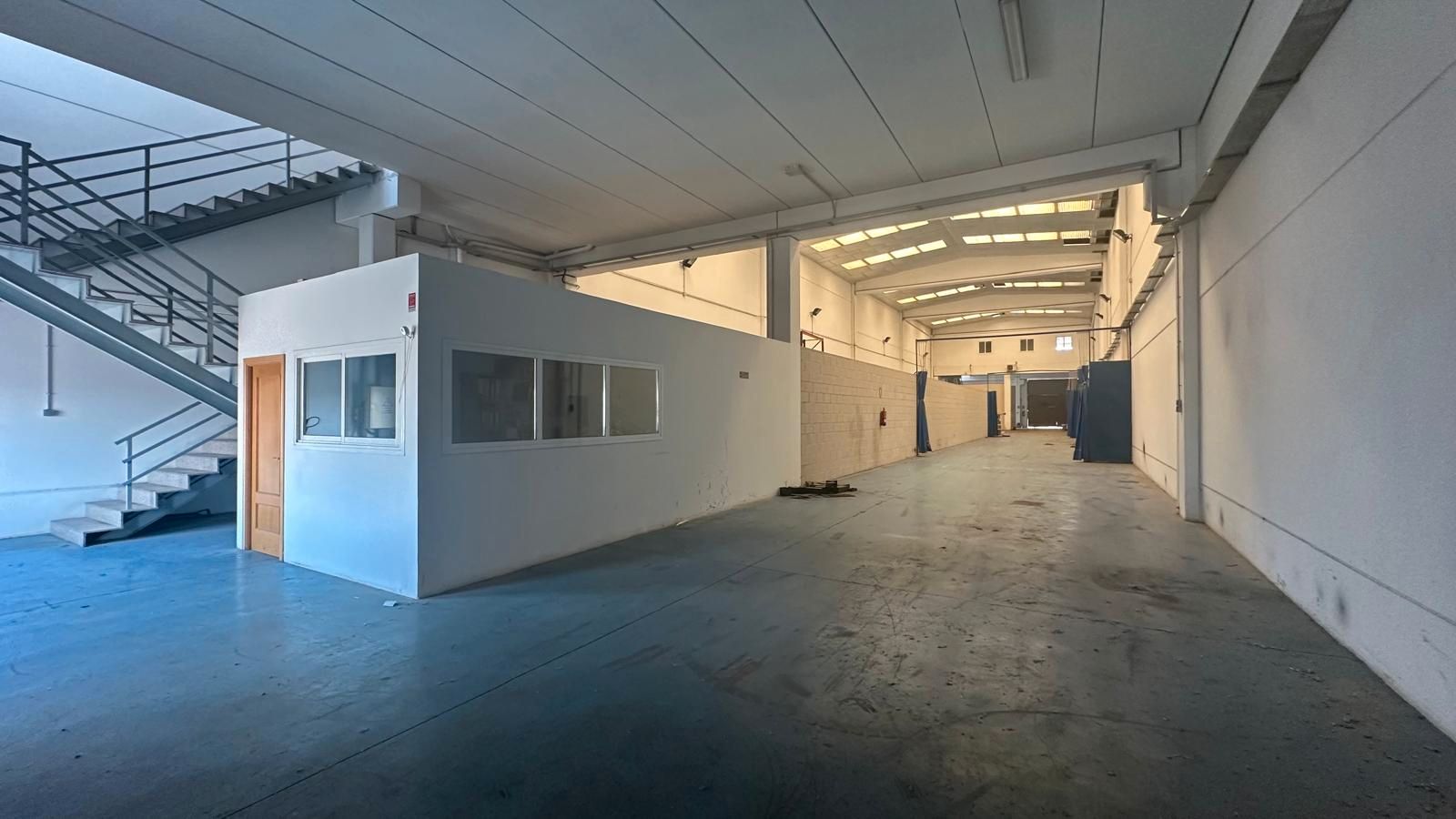 Nave industrial de alquiler en Ontígola con Calefacción y Alarma