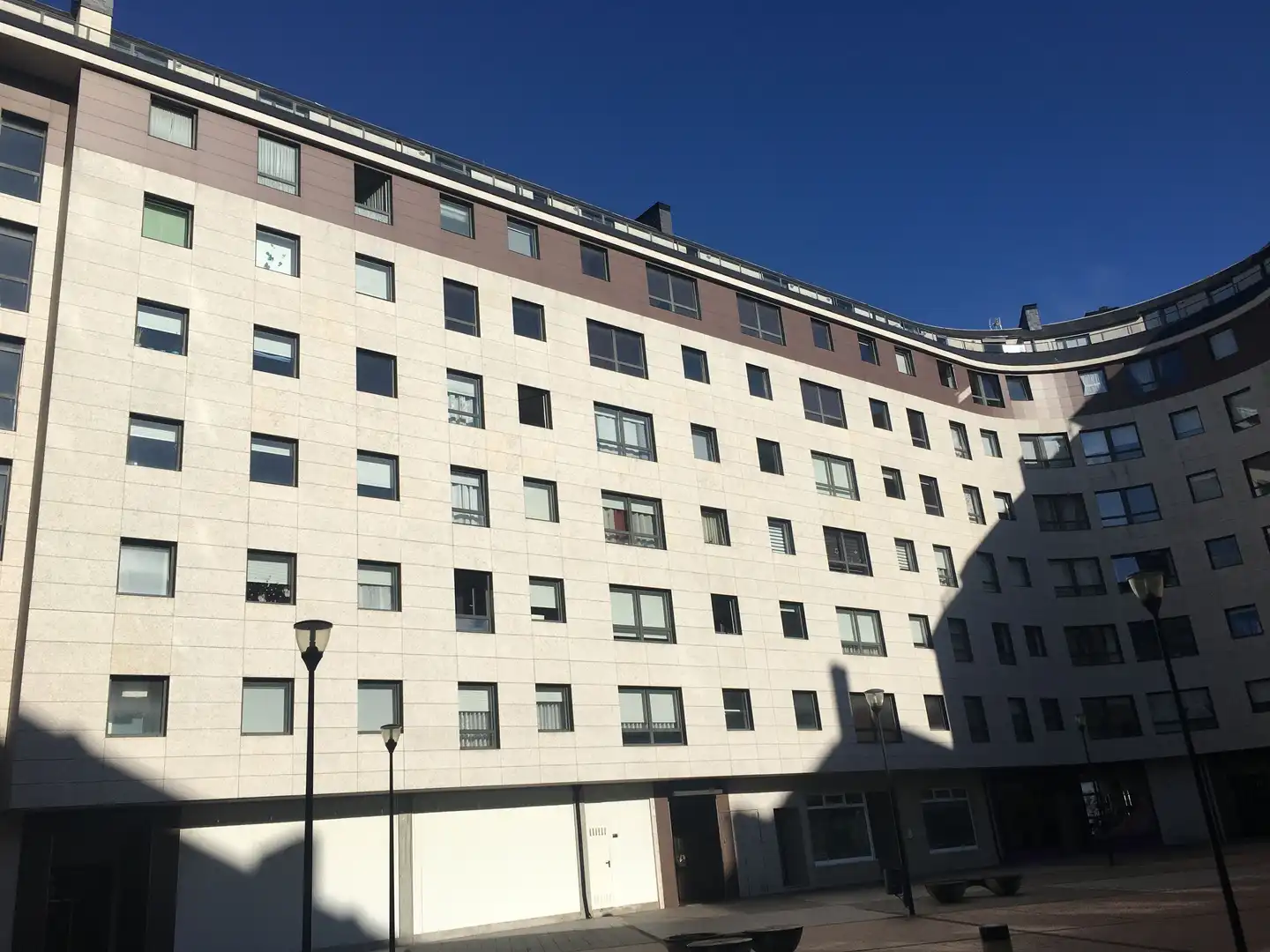 Außenansicht von Garage zum Verkauf in Narón