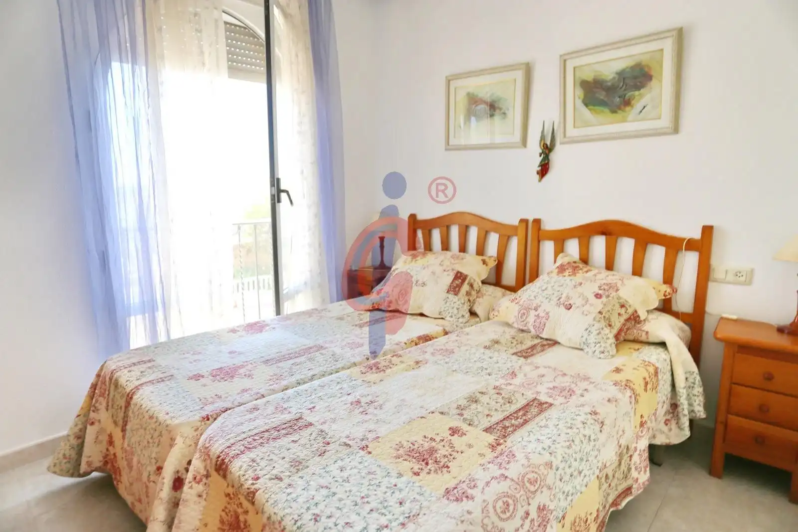 Dormitori de Casa adosada en venda en Guardamar del Segura amb Jardí privat, Terrassa i Moblat
