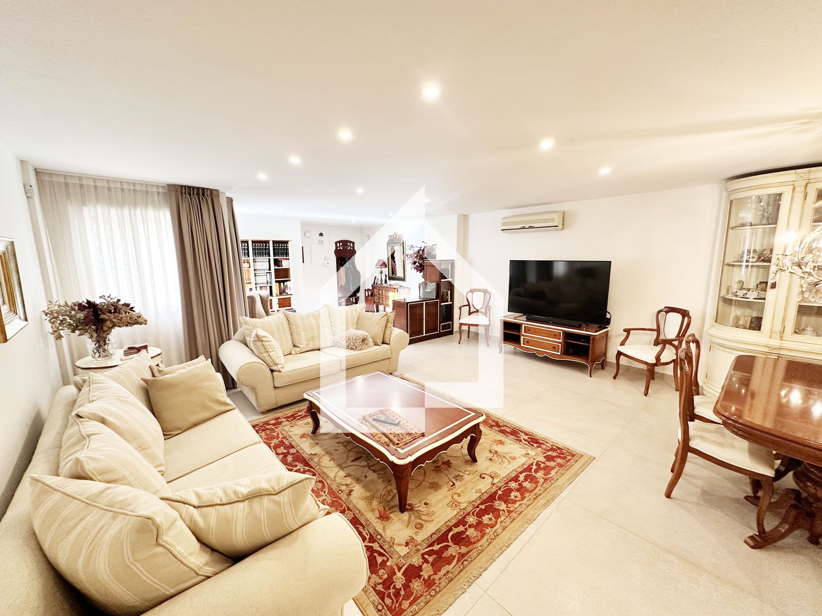 Living room of House or chalet for sale in San Vicente del Raspeig / Sant Vicent del Raspeig  with Air Conditioner, Terrace and Balcony