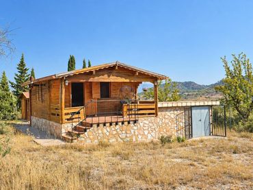 Villa mit Pool zum Verkauf in Monóvar  / Monòver
