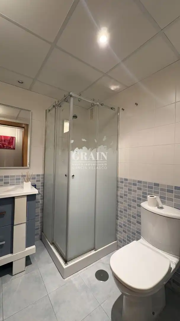 Baño de Piso en venta en Albacete con Calefacción, Trastero y Piscina