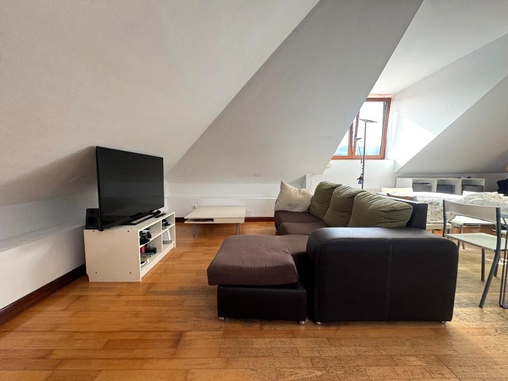 Pis en venda a  CARTES, 56