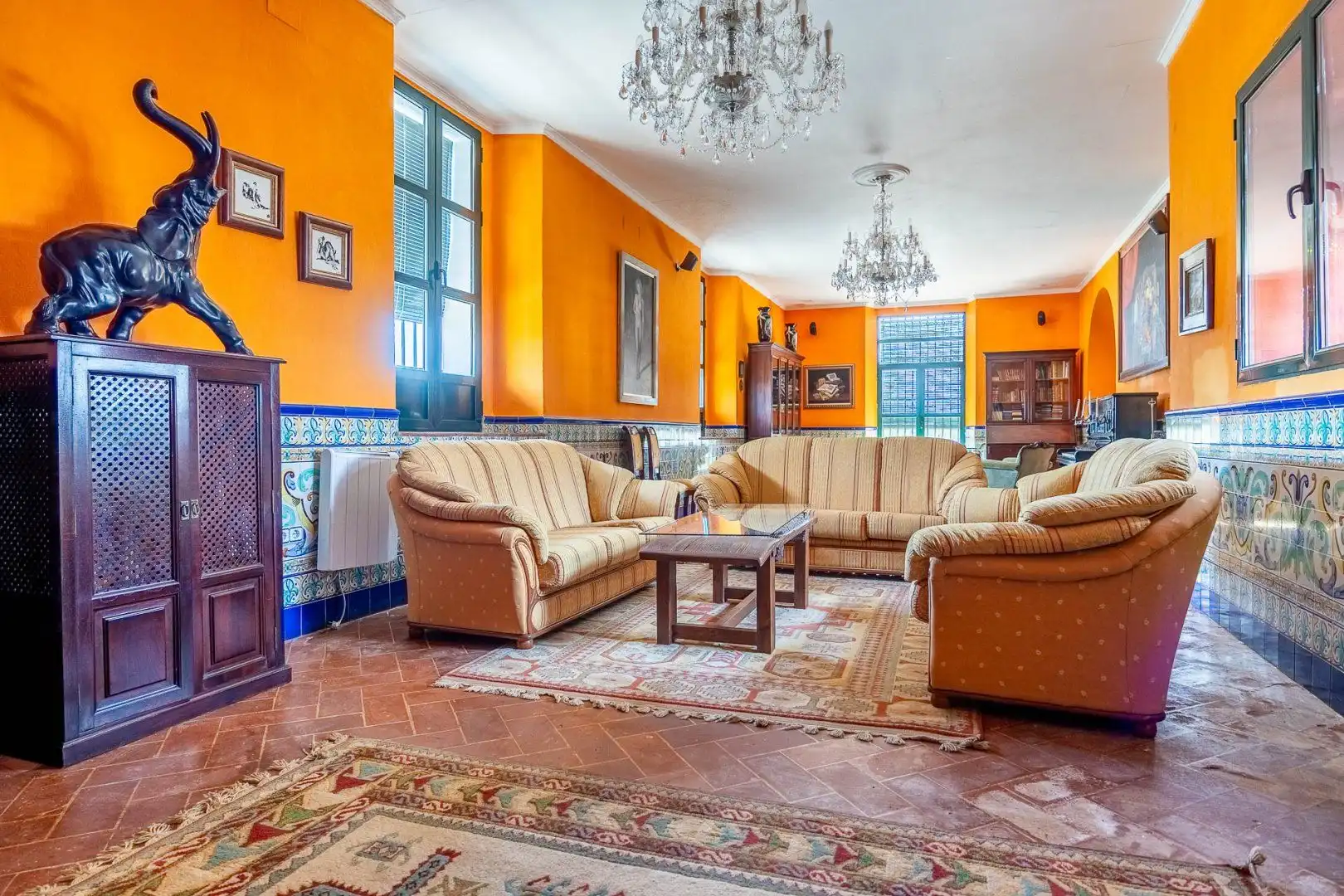 Living room of Country homes for sale in Carmona  with Air Conditioner, Terrace and Storage room