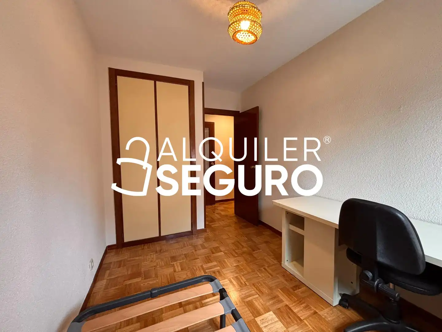 Schlafzimmer von Wohnung zur Miete in Puente de Vallecas