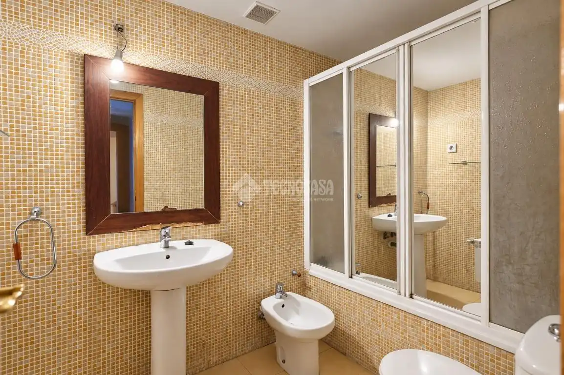 Bathroom of Detached homes for sale in Torrecastillo  
