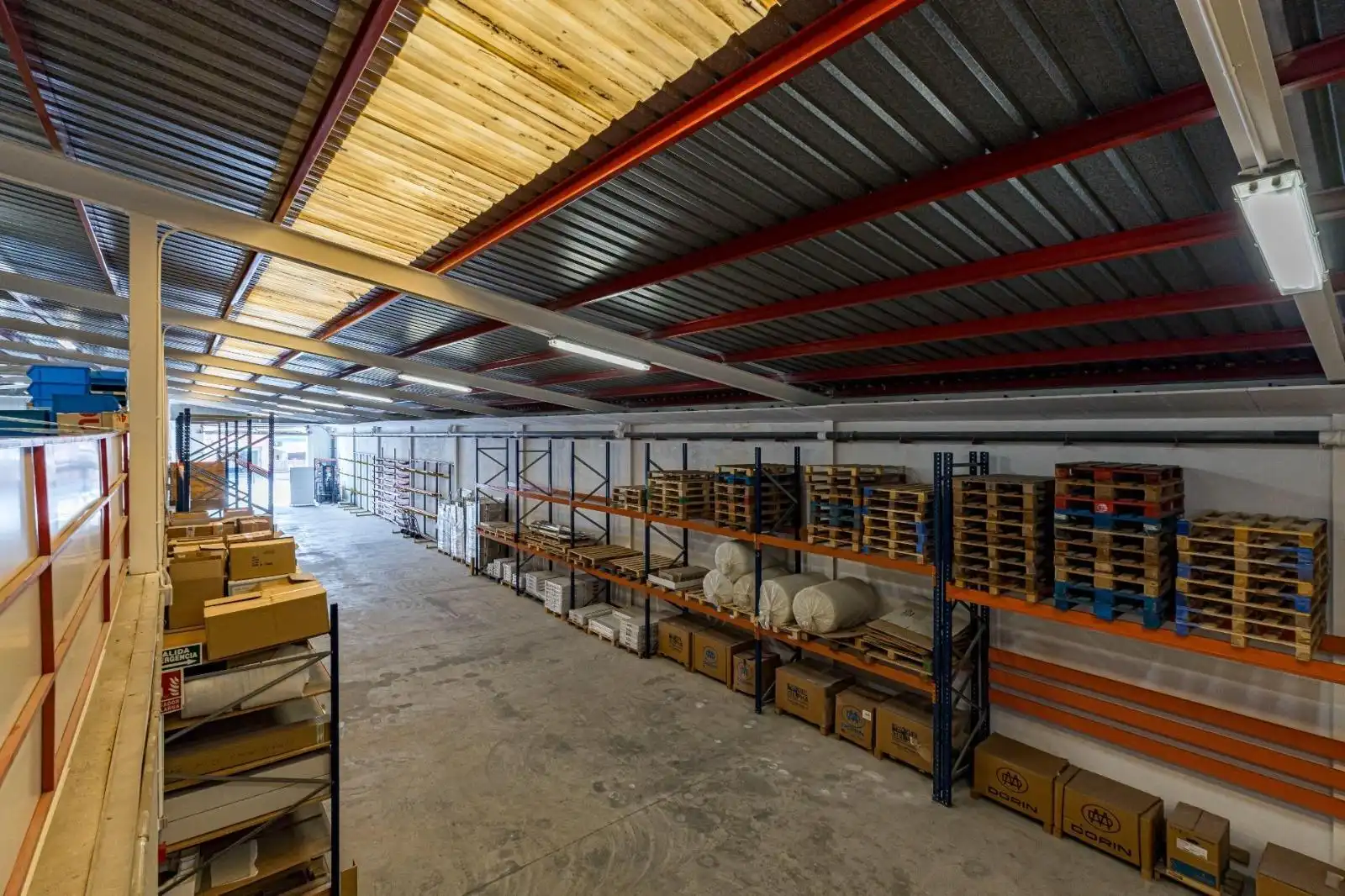Fabrikhallen zur Miete in Alicante / Alacant