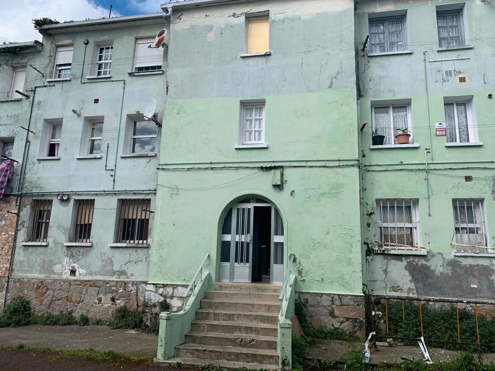 Vista exterior de Pis en venda en Ferrol