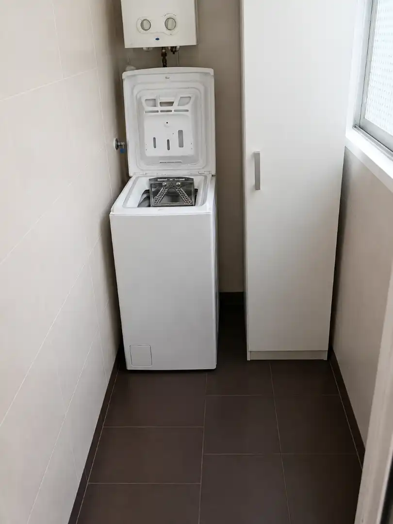 Exterior view of Flat for sale in Badalona  with Air Conditioner and Balcony