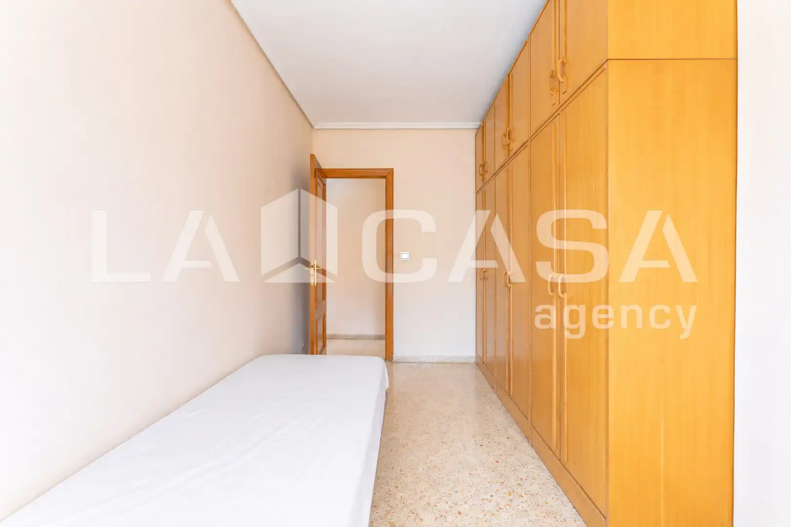 Piso en venta en Valencia con Balcón