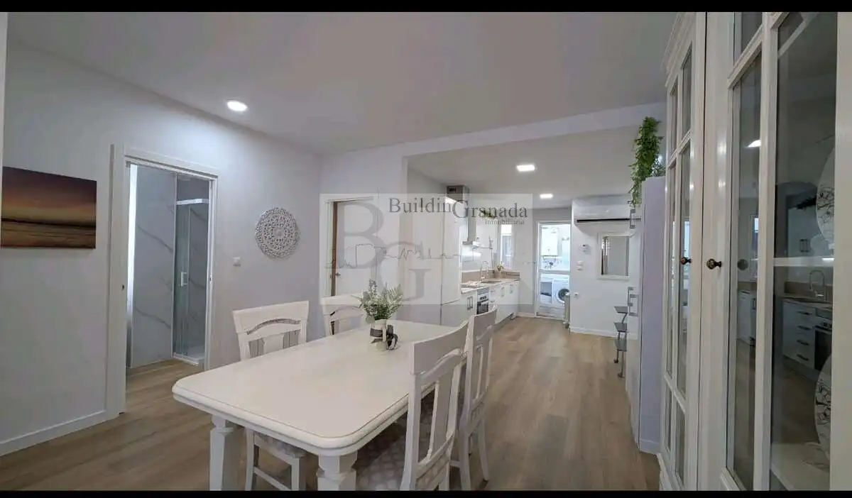 Dining room of Flat for rent in Granada  with Heating, Furnished and Balcony