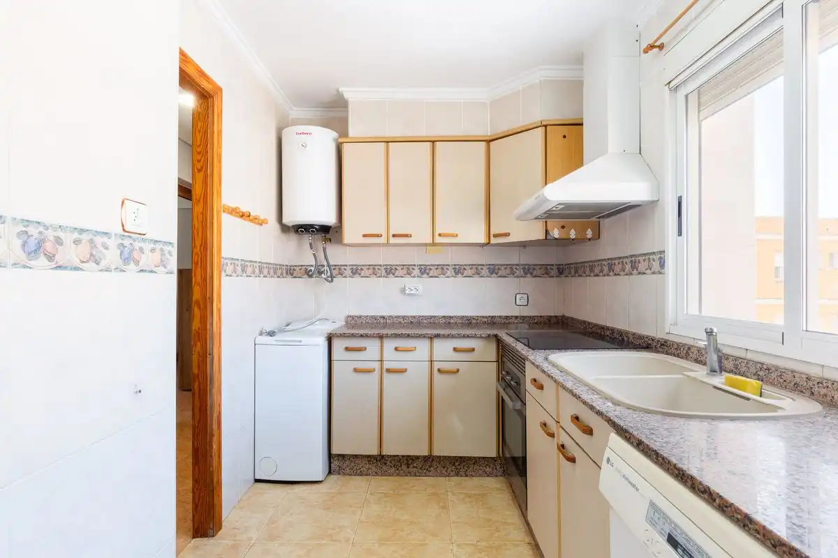 Flat for sale in Carrer Papa Pio Xii, imagen 9