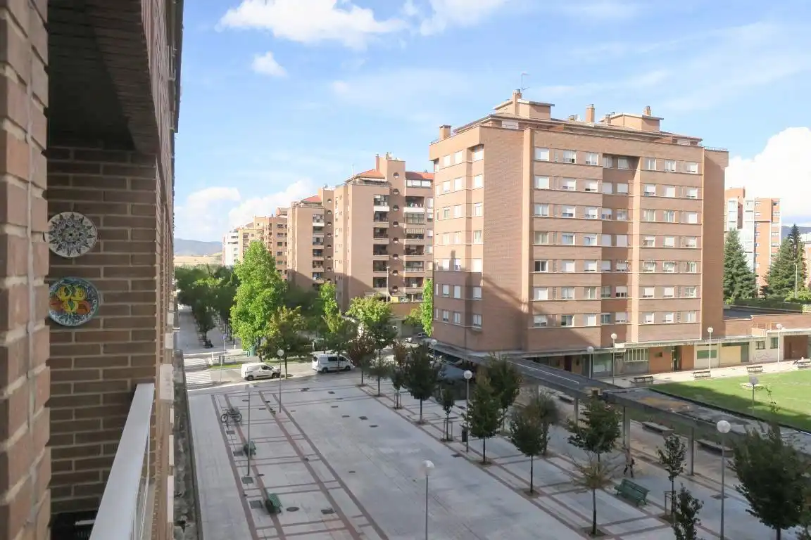 Wohnung mit Terrasse zum Verkauf in Calle BENJAMIN DE TUDELA 14, imagen 5