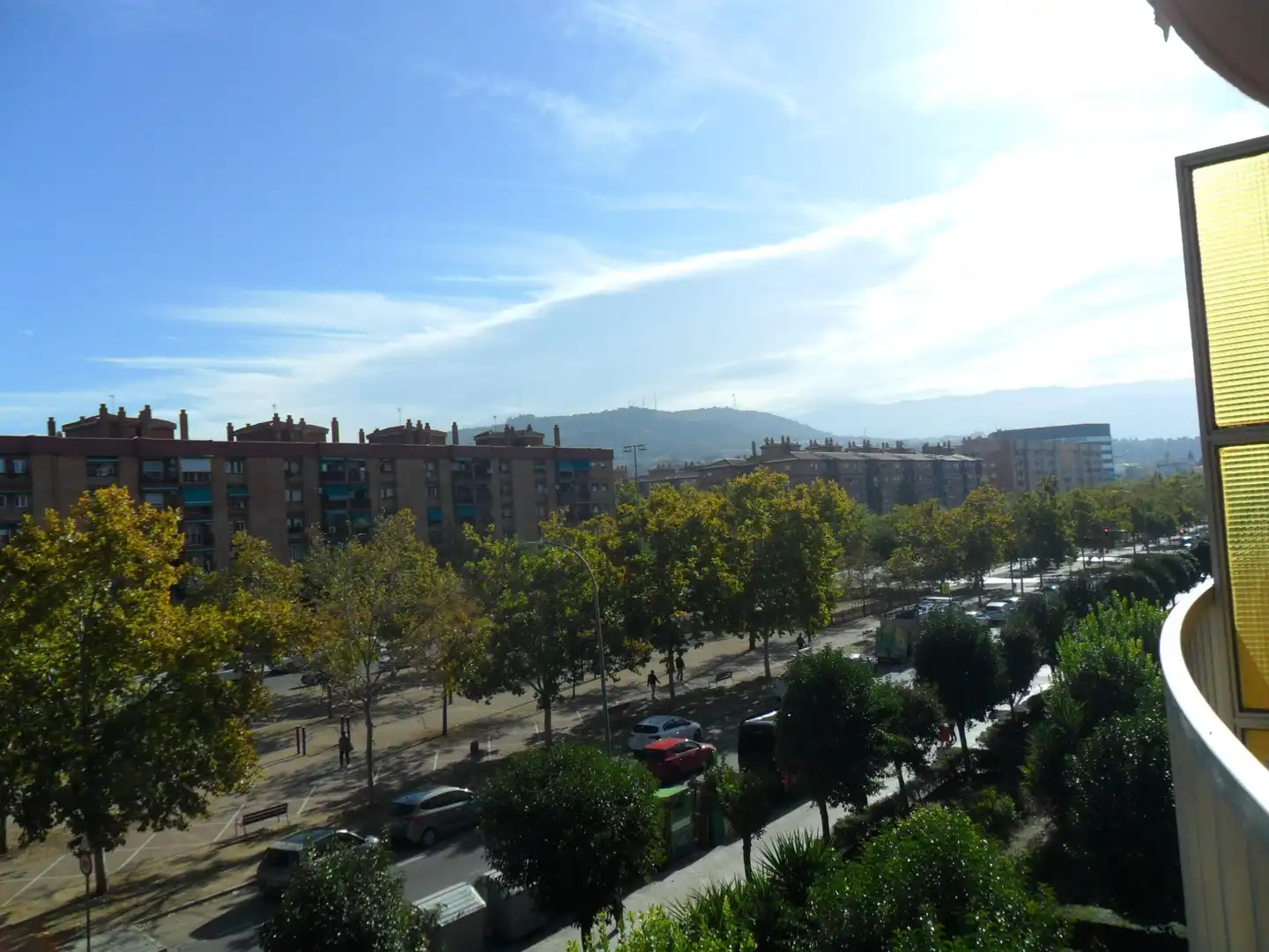 Vista exterior de Pis de lloguer en Granada amb Terrassa i Moblat